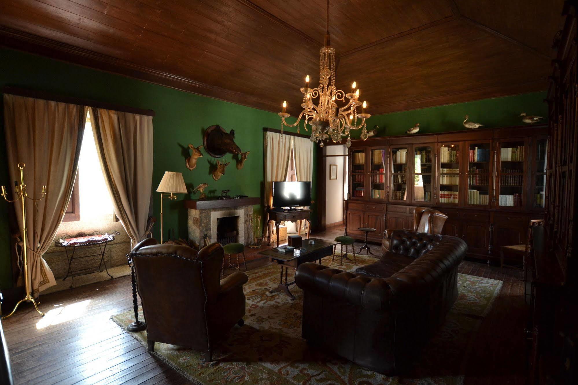 Casa Do Ribeiro Bed & Breakfast Guimaraes Exterior photo