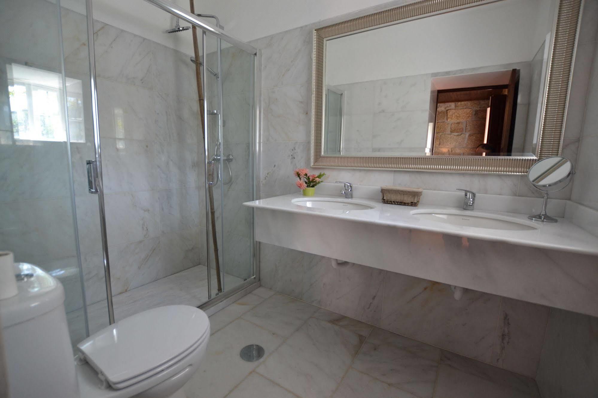 Casa Do Ribeiro Bed & Breakfast Guimaraes Exterior photo
