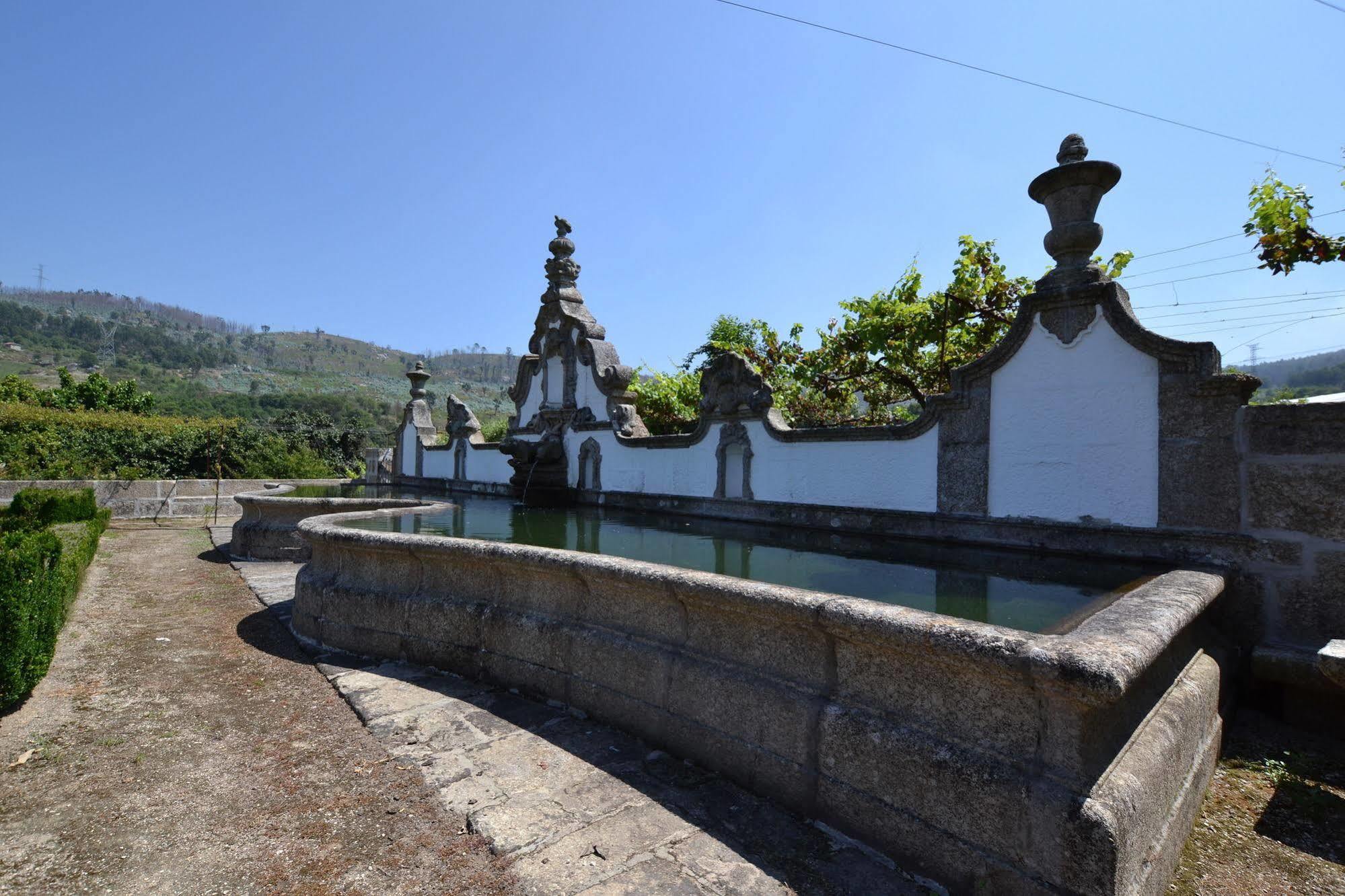 Casa Do Ribeiro Bed & Breakfast Guimaraes Exterior photo