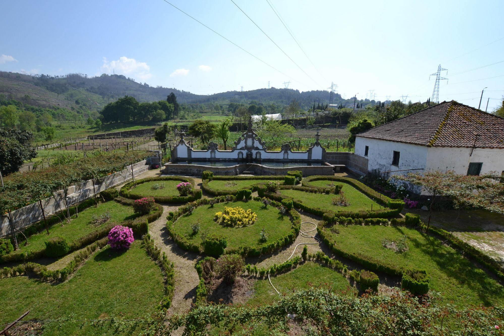 Casa Do Ribeiro Bed & Breakfast Guimaraes Exterior photo